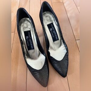 Stuart Weitzman for Browns Textured Heels size 4
